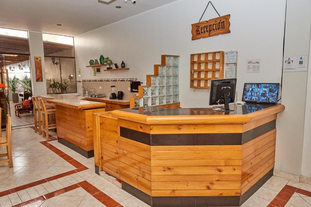 Hostal Montecarlo Camaná Dış mekan fotoğraf